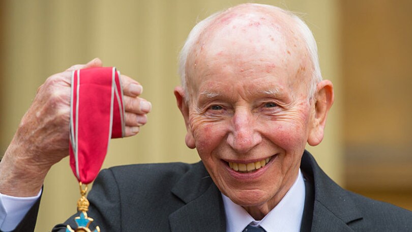 John Surtees, ”Eroe dei due Mondi”, ci lasciava sei anni fa