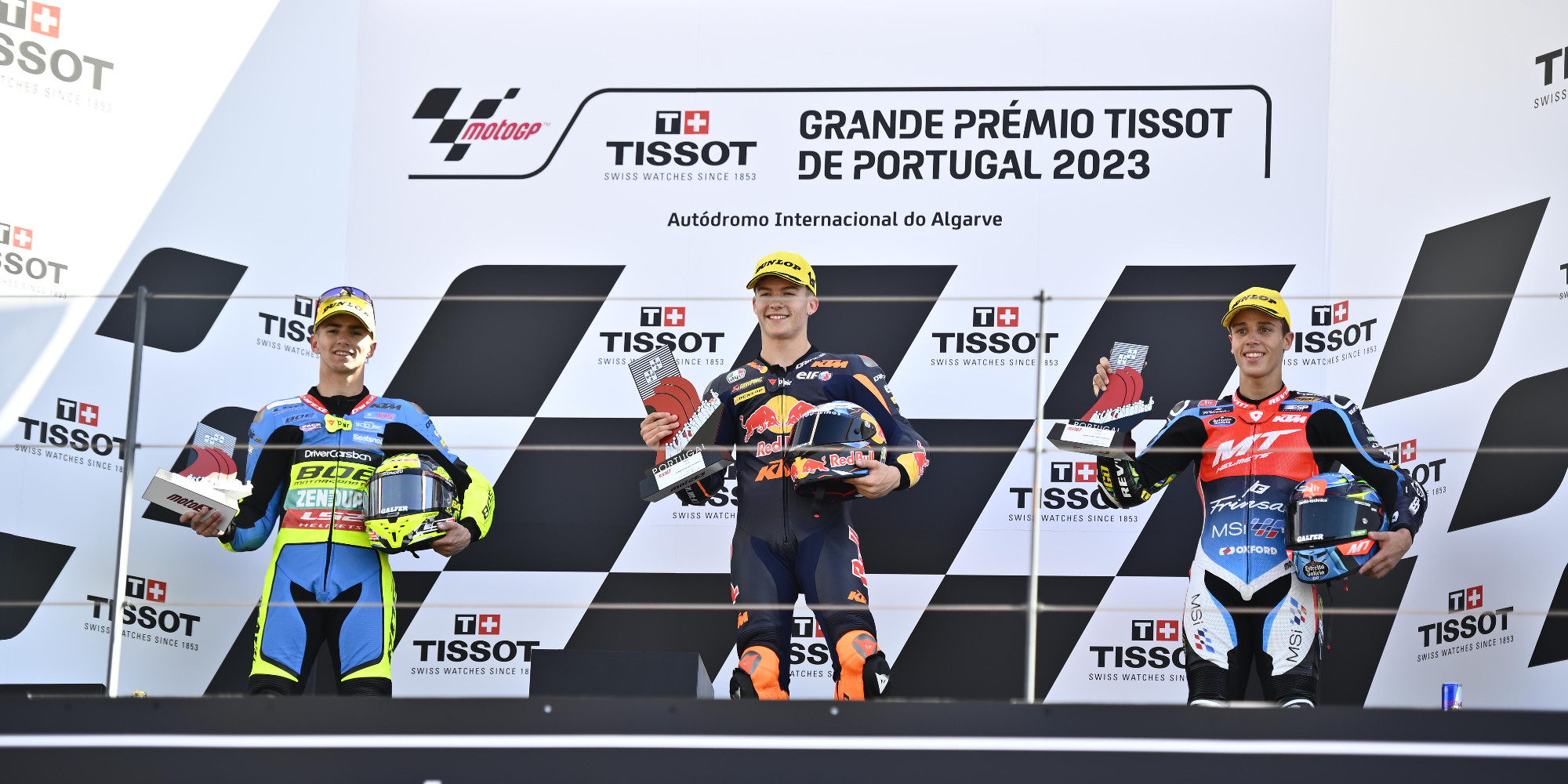 Gara Moto3, Holgado vince la prima gara a Portimao su Munoz. Settimo Nepa