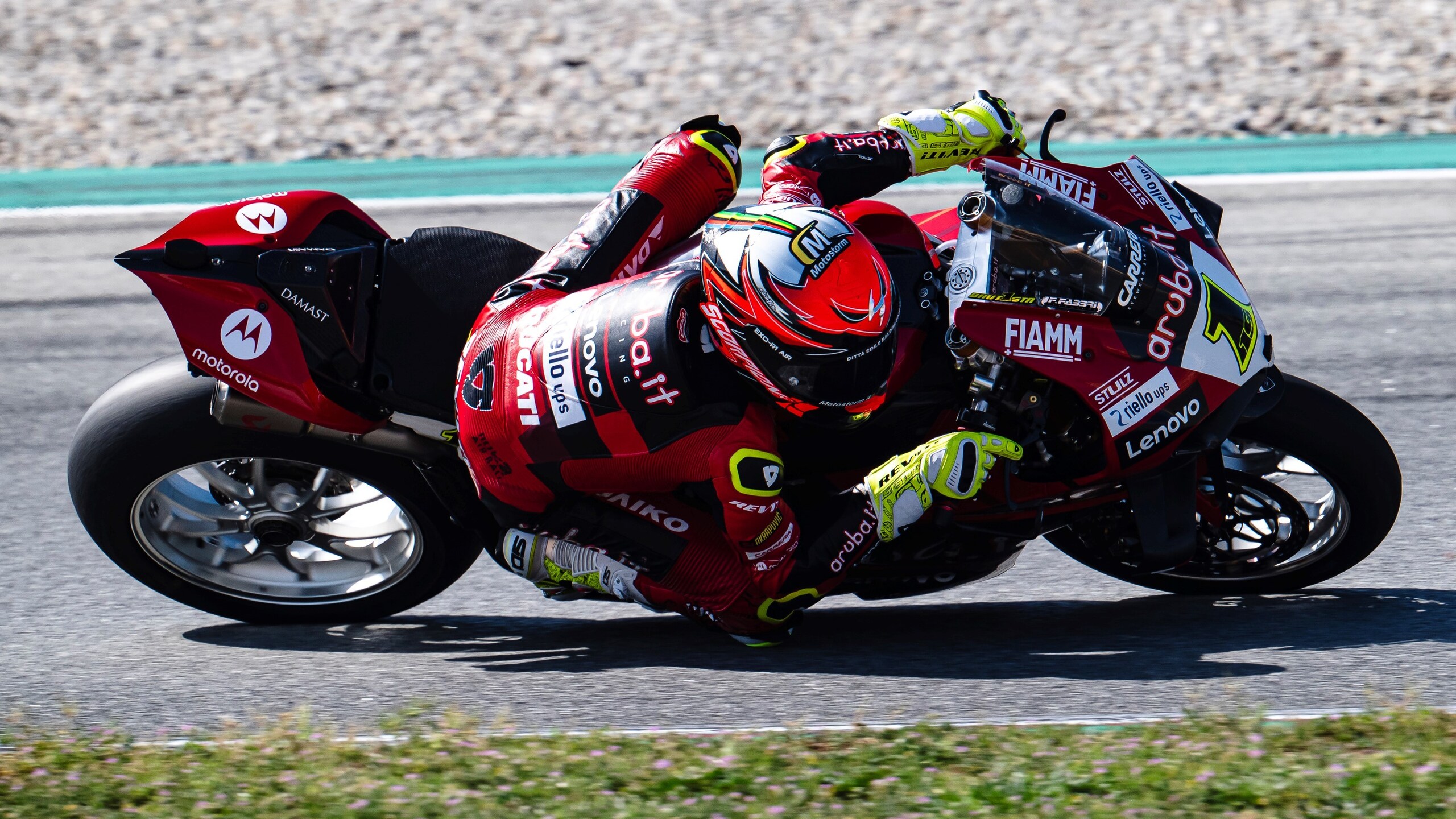 SBK Test Barcellona, Day 1: Bautista detta il passo a metà giornata