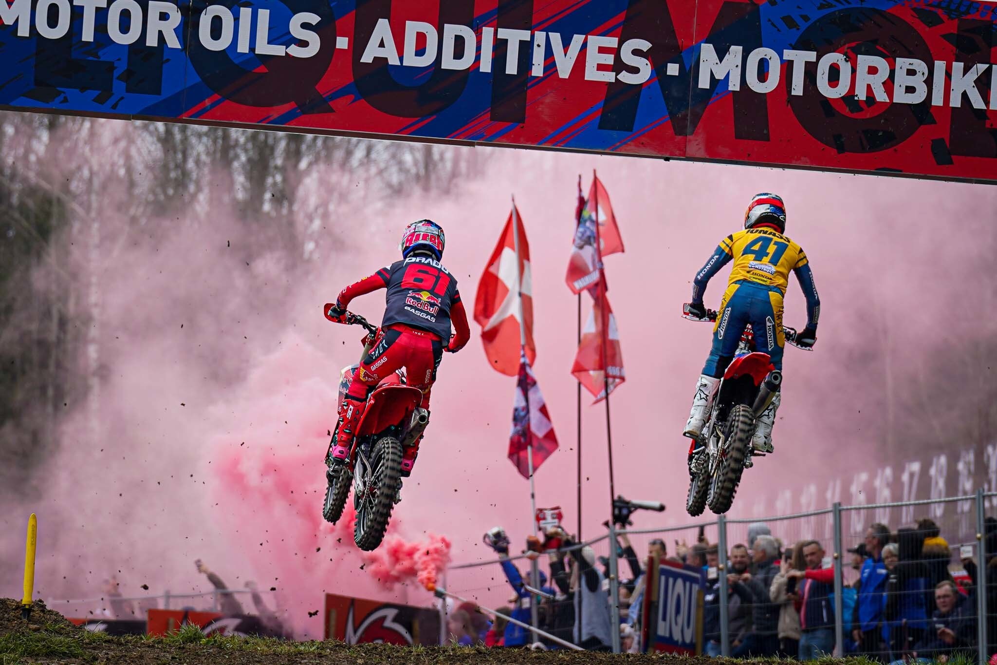 MXGP: tripletta di Prado in qualifica