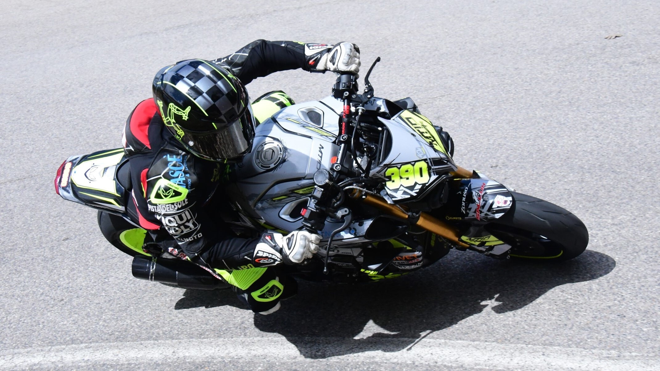 CIVS: esordio in gara vincente per la Yamaha MT-10 di Sallustro