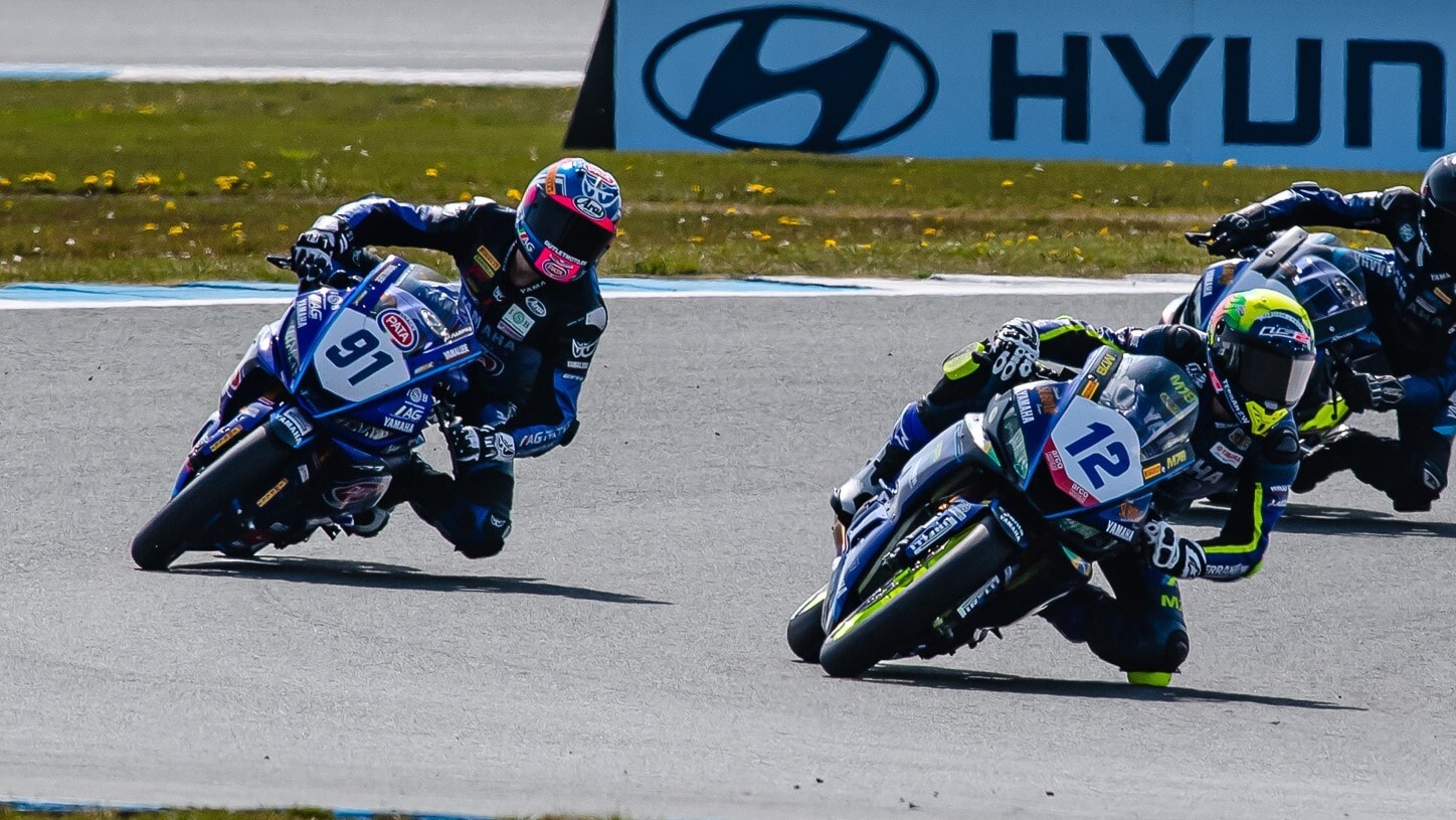 SSP300 Assen: Maier vince una Gara 2 rocambolesca, 2° Vannucci