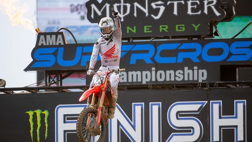 450SX: Tomac a un passo dal titolo