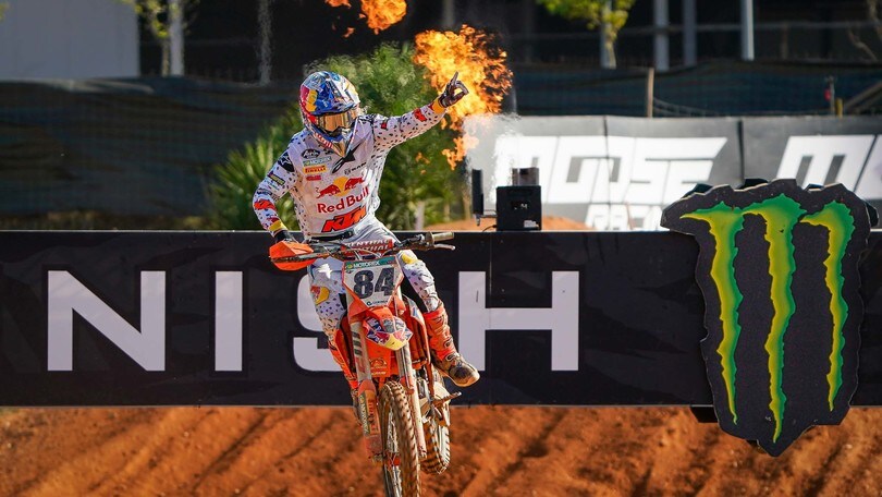 MXGP del Portogallo: Herlings fa 101!