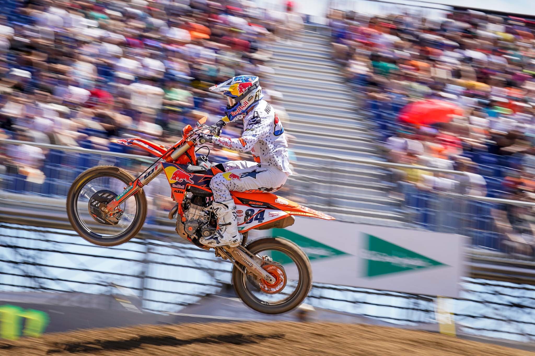 MXGP di Spagna: pole position per Herlings e Geerts