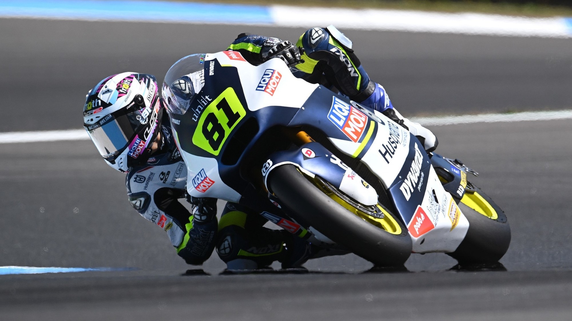 FIM JuniorGP: Agius domina in Moto2 all'Estoril, podio per Antonelli