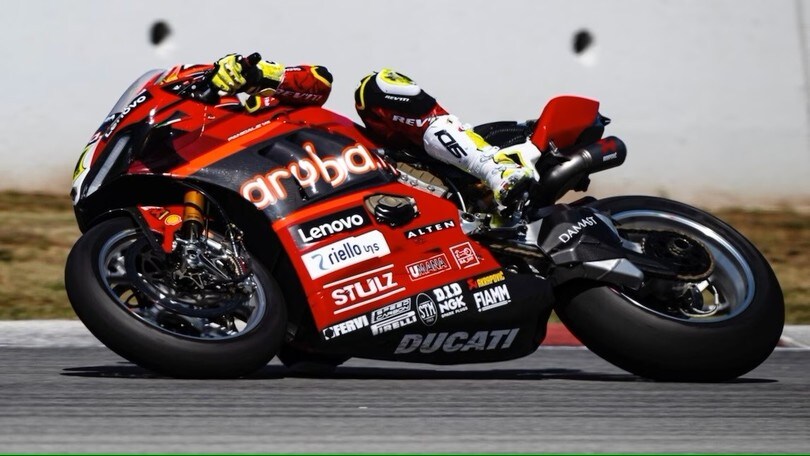Barcelona SBK, the report card: Bautista perfect, Petrucci in difficulty