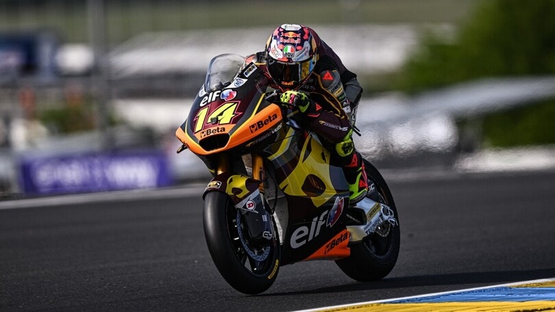 Moto2 Francia: vittoria capolavoro di Arbolino, Acosta sbaglia