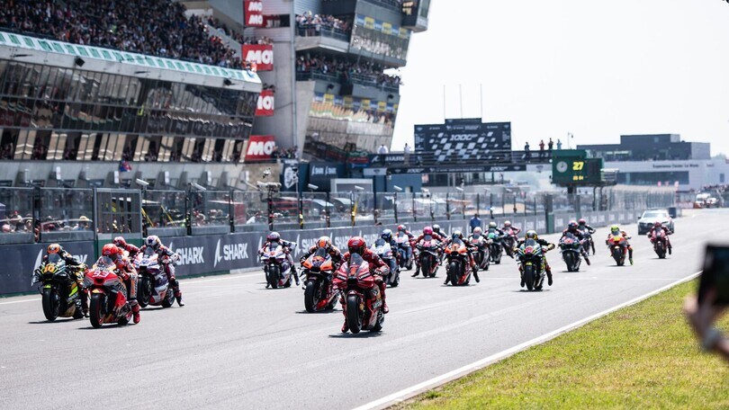 GP Francia, le foto più clamorose della MotoGP di oggi