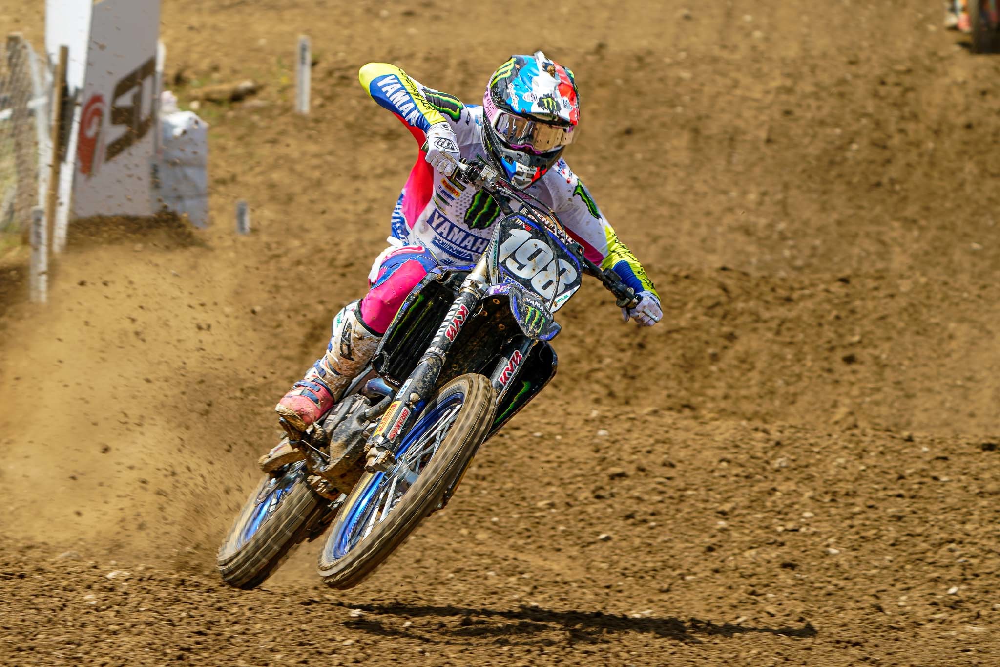 MX2: Benistant profeta in patria