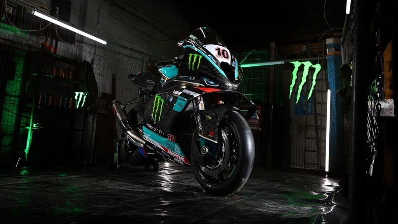 TT: l'inedita livrea di Hickman e Brookes per l'edizione 2023