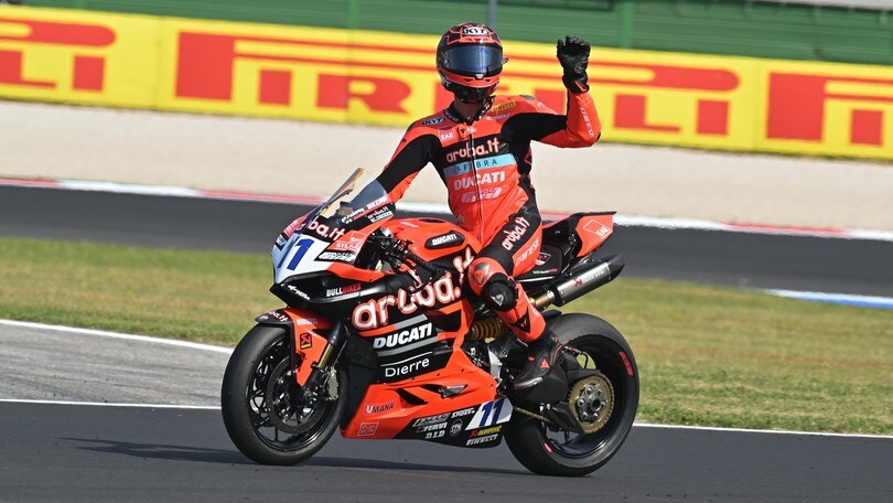 SSP Misano, podio tricolore in Gara 1: Bulega su Manzi e Caricasulo