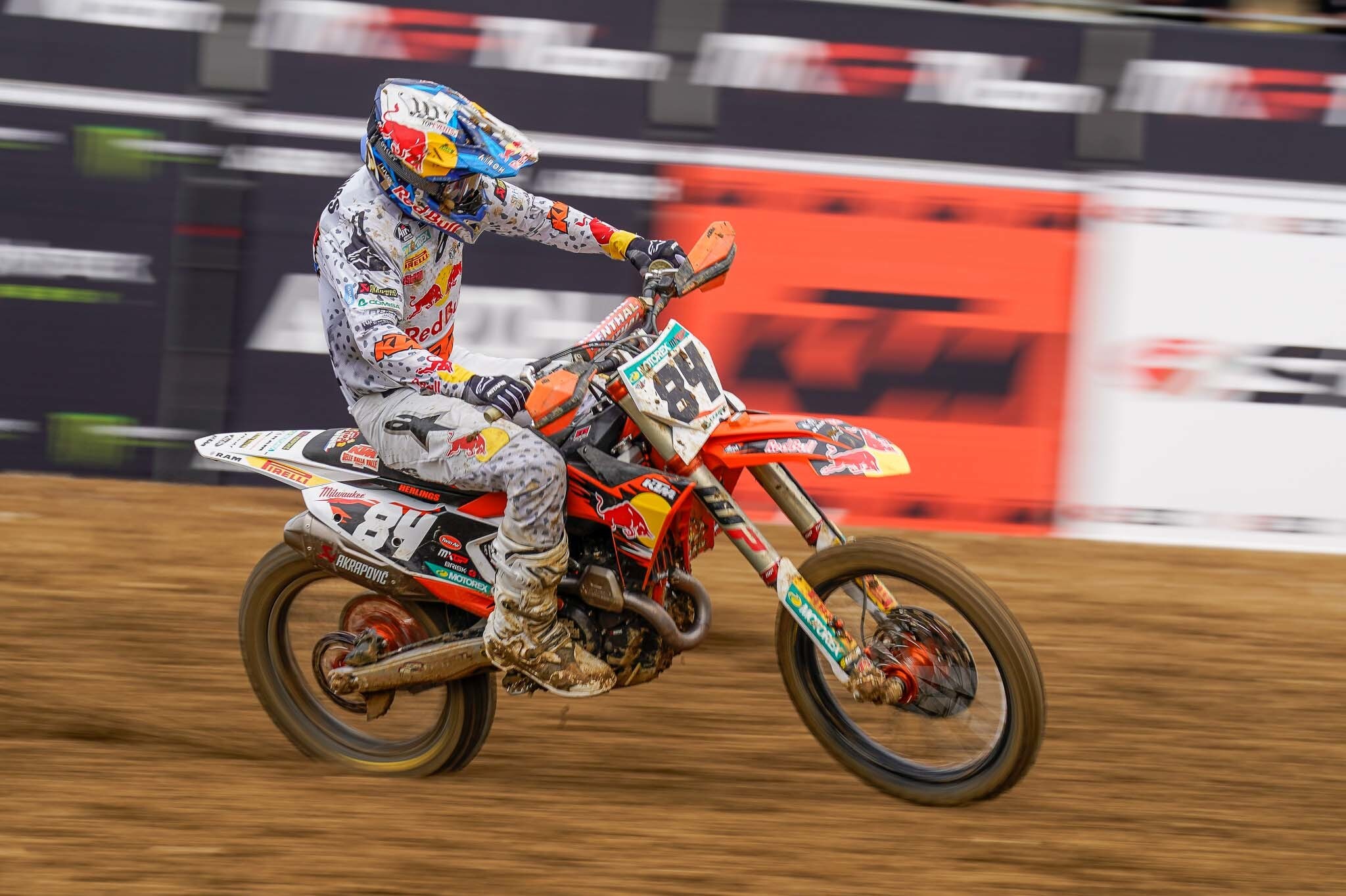 MXGP di Lettonia: pole per Herlings