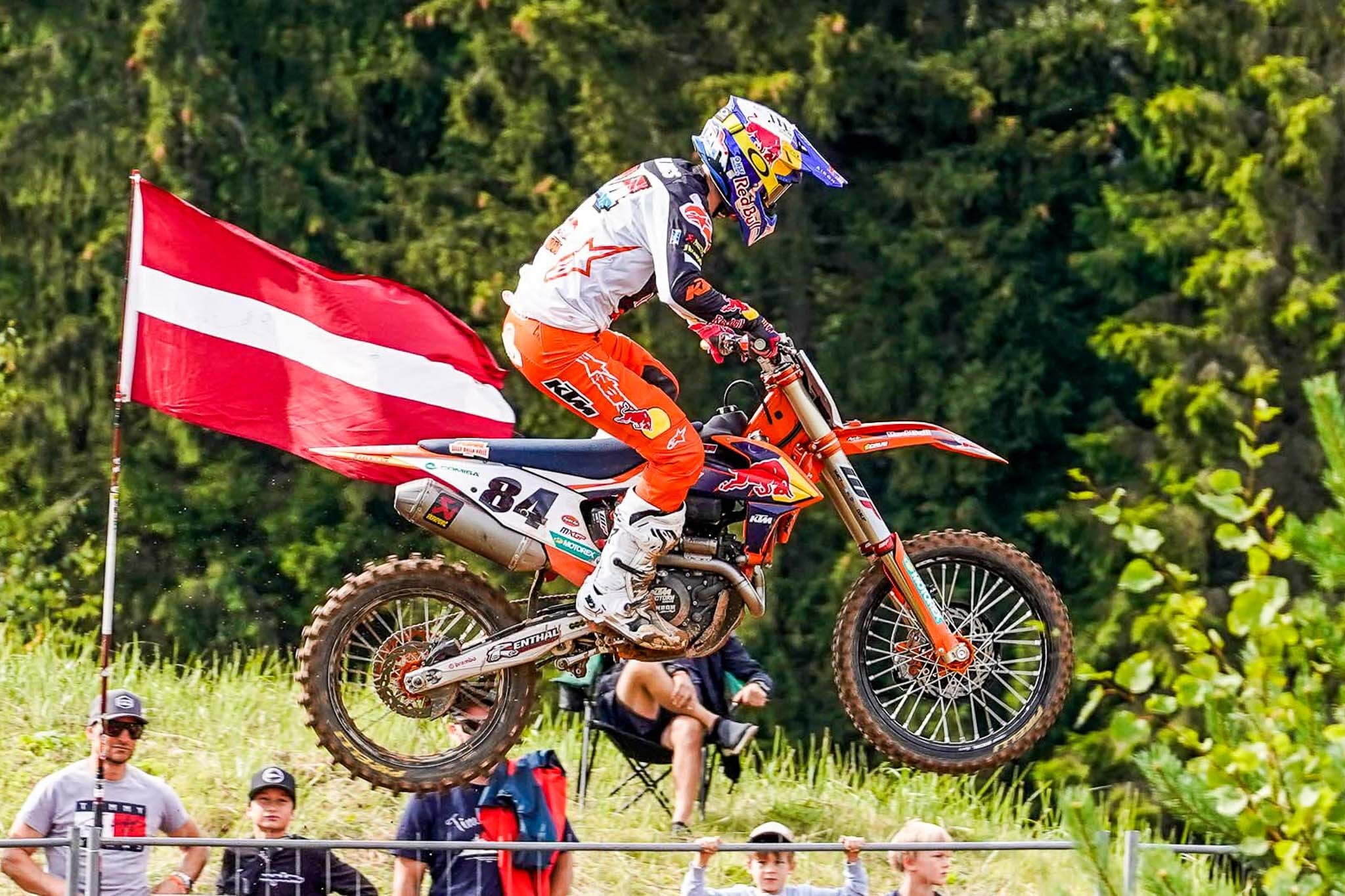 MXGP: Herlings cacciatore in Lettonia