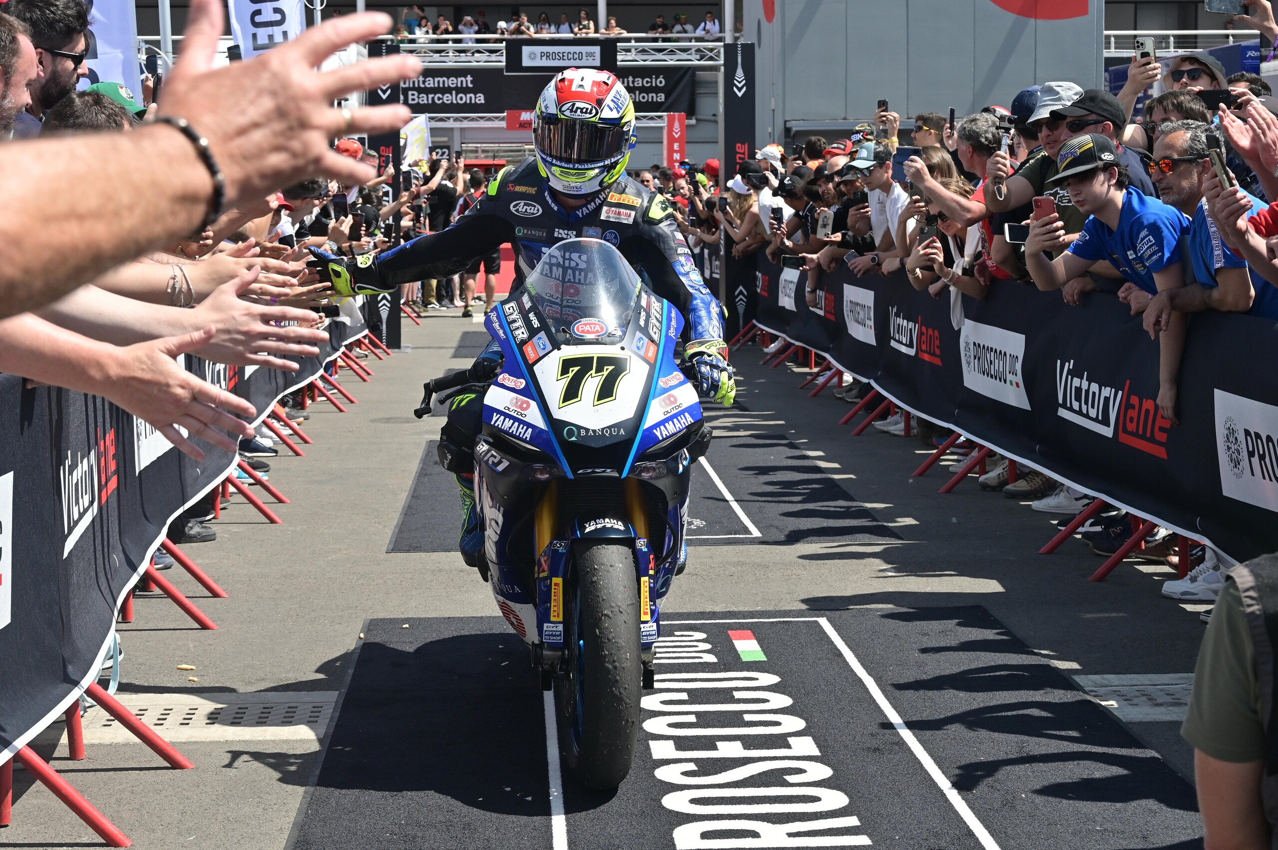 Superbike, possibile Yamaha ufficiale per Aegerter?