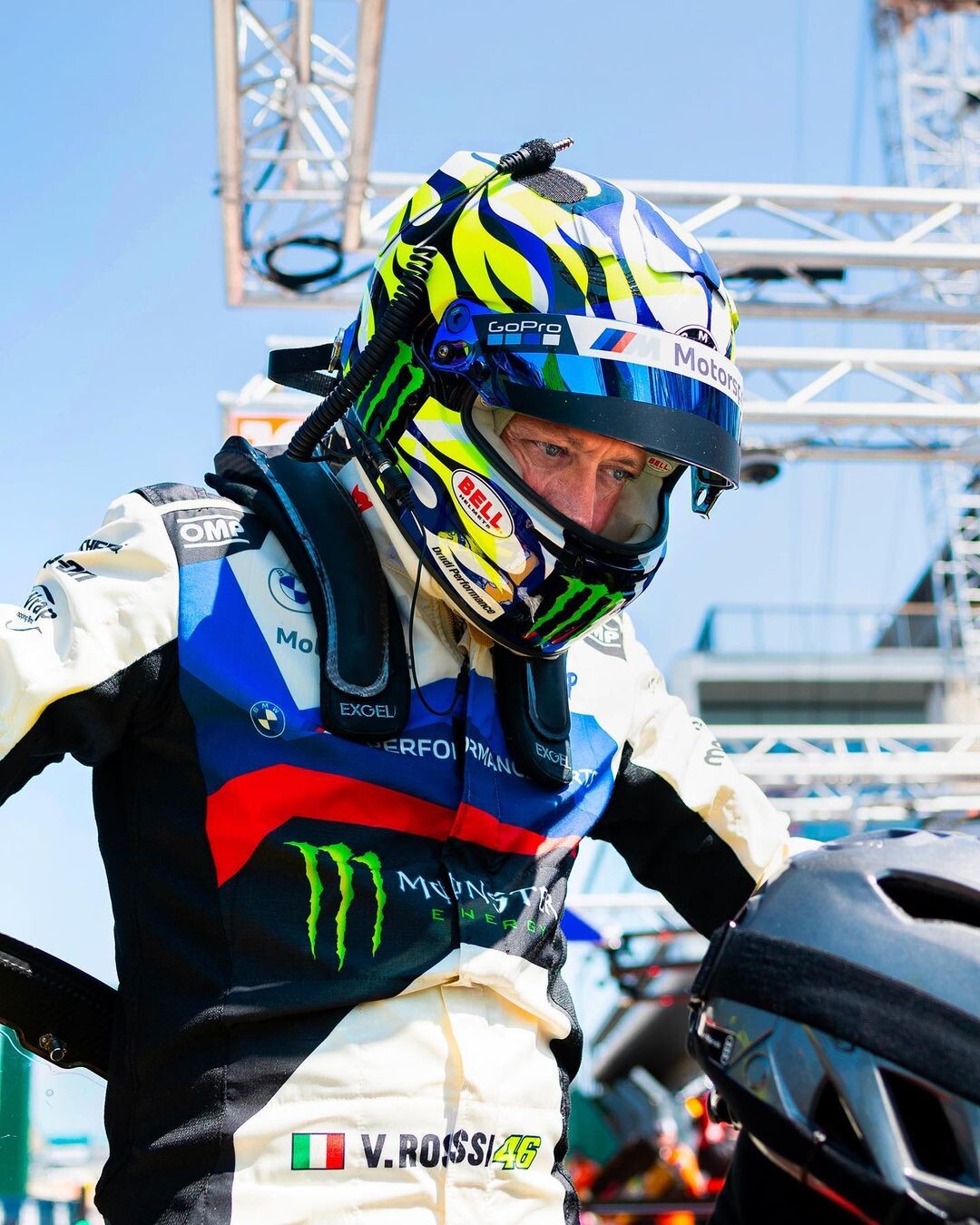 Valentino Rossi: le foto in azione nel tempio di Le Mans