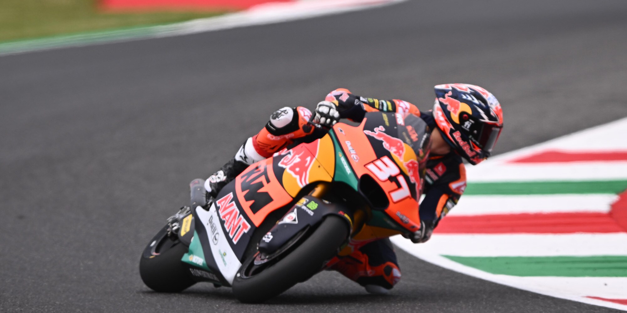 Moto2, FP2: Acosta detta legge, Arbolino e Vietti nei primi cinque