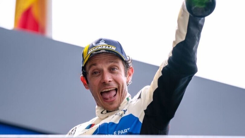 Valentino Rossi: le foto della grande festa a Le Mans