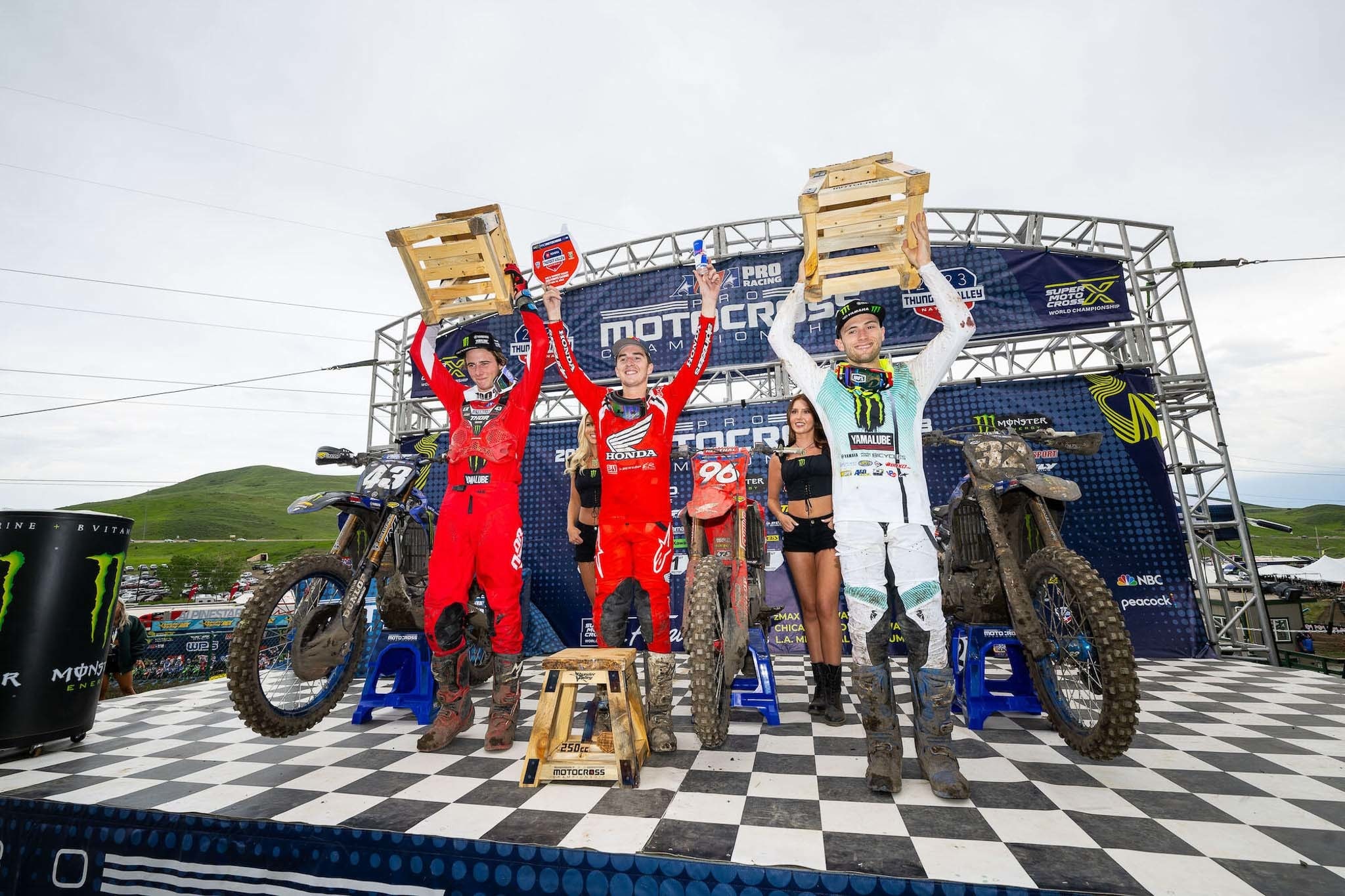 National MX250: comanda sempre Lawrence