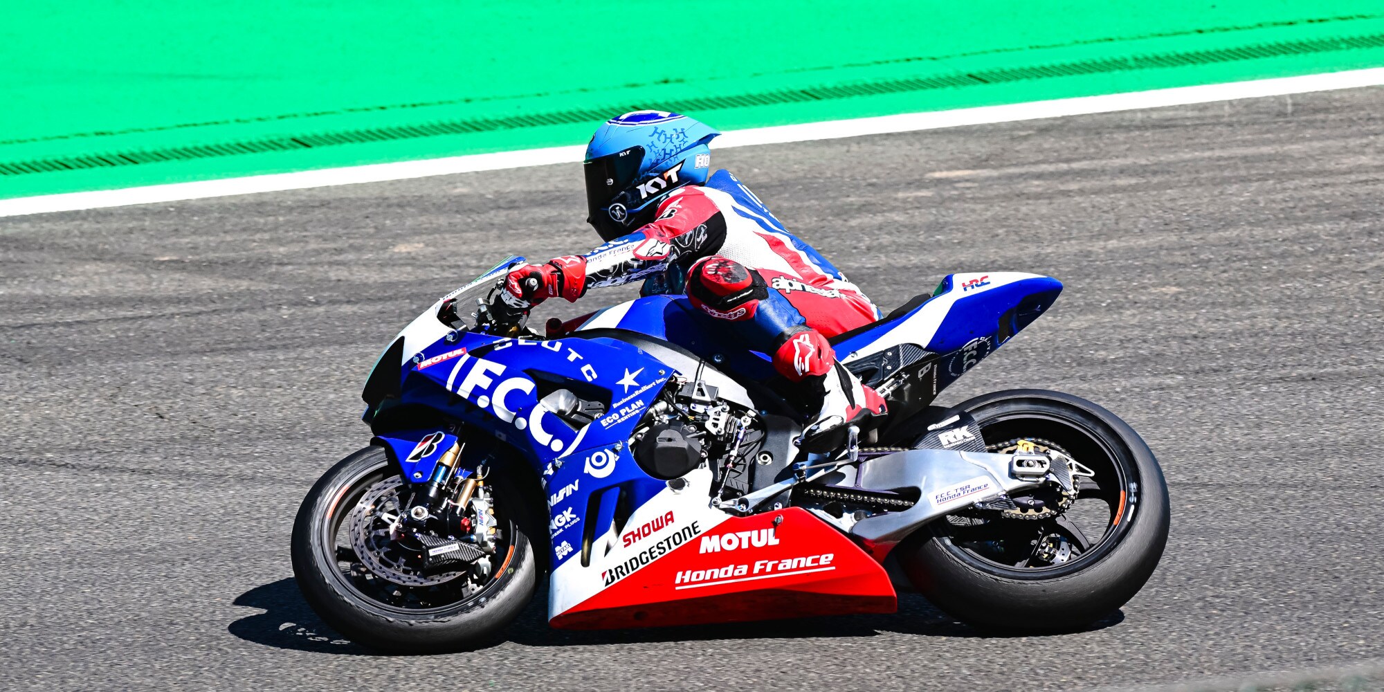 EWC 24h di Spa, 3^ ora: FCC TSR Honda in testa, National Motos primi in Stock