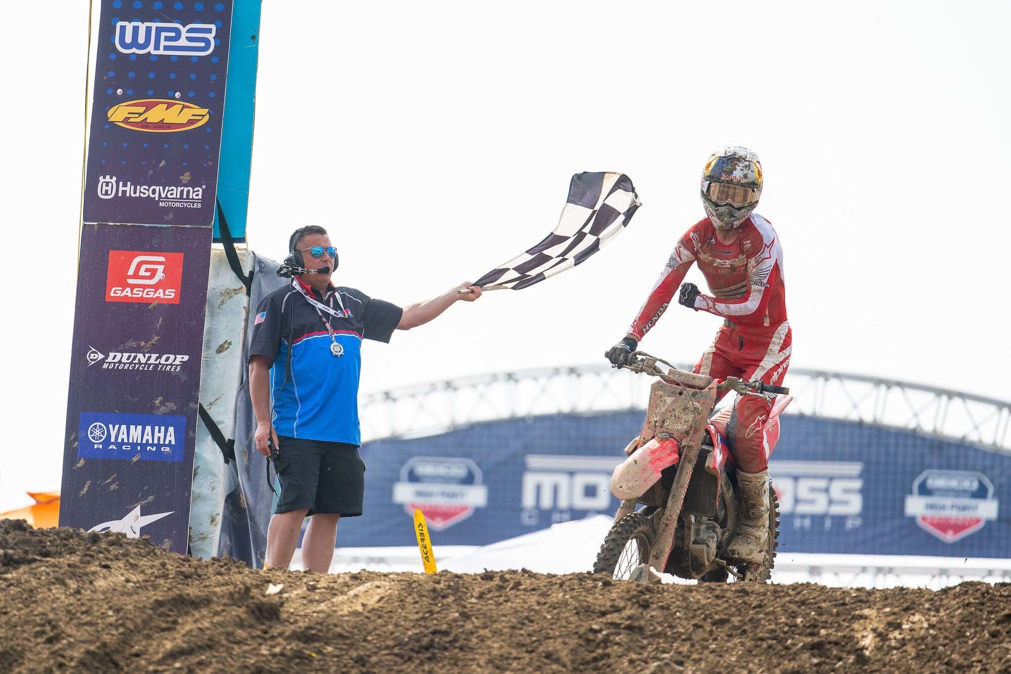 National 450MX: Lawrence formato Super8