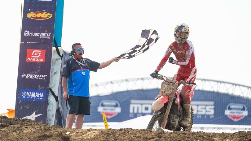 National 450MX: Lawrence formato Super8