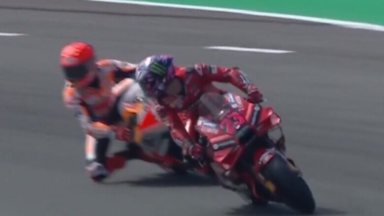 MotoGP Olanda: Marc Marquez tampona Enea Bastianini