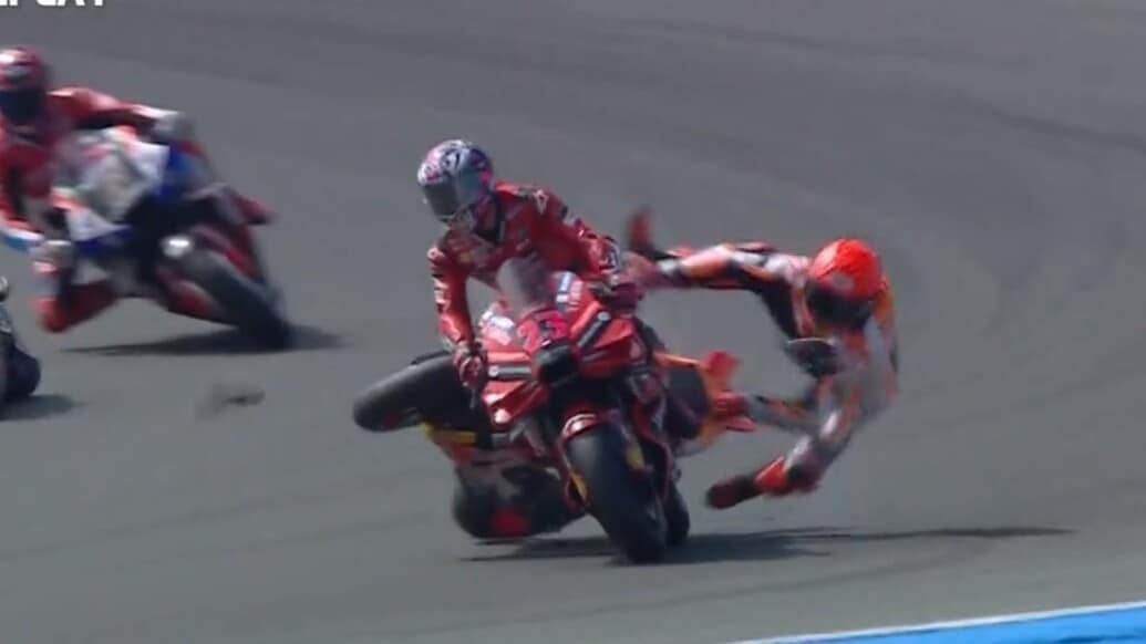 MotoGP Olanda: Marc Marquez tampona Enea Bastianini