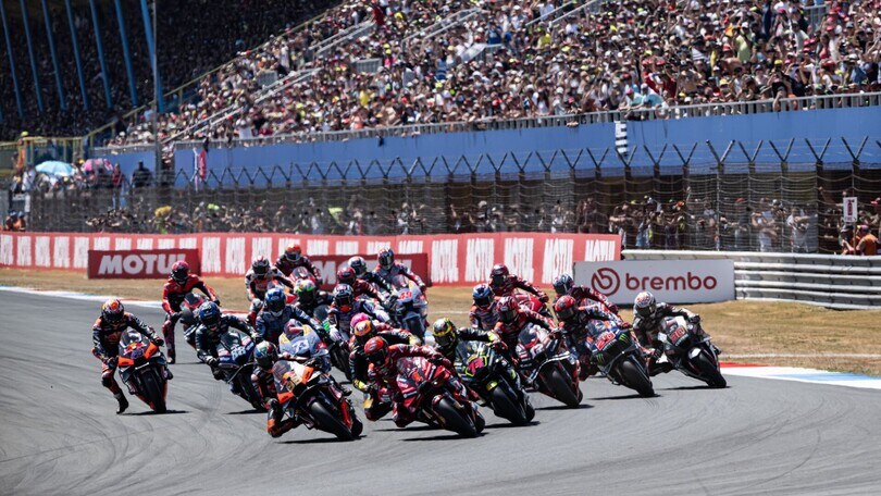 GP Assen, le foto più clamorose della MotoGP di oggi