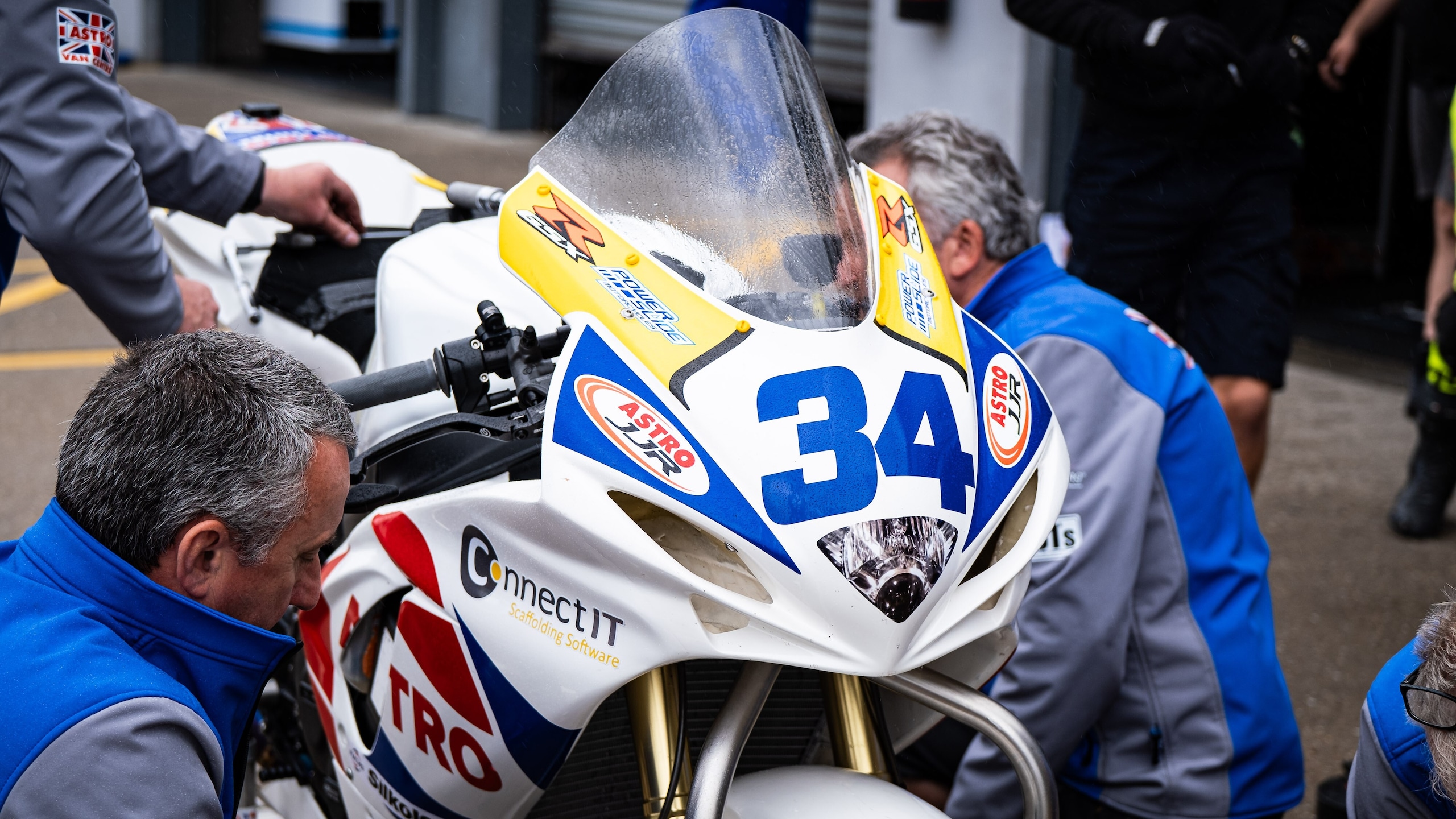 SSP: a Donington una Suzuki GSX-R 750 rende omaggio a Kevin Schwantz