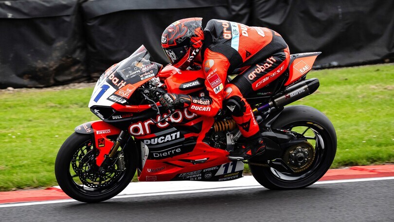 SSP, Donington: Nicolò Bulega vince “alla Bautista” in Gara 1