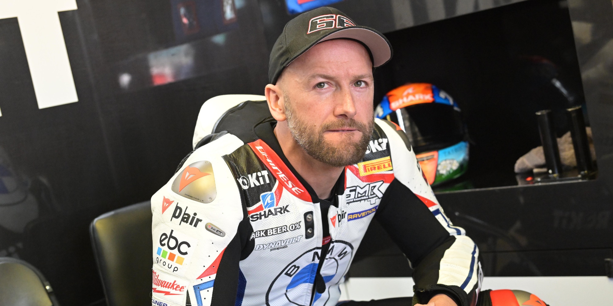SBK Donington, Sykes trasportato in ospedale: dieci costole rotte e fratture alla caviglia