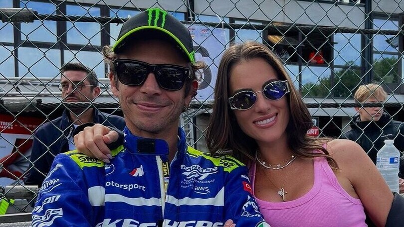 Valentino Rossi, Francesca Sofia Novello lo segue anche a Spa