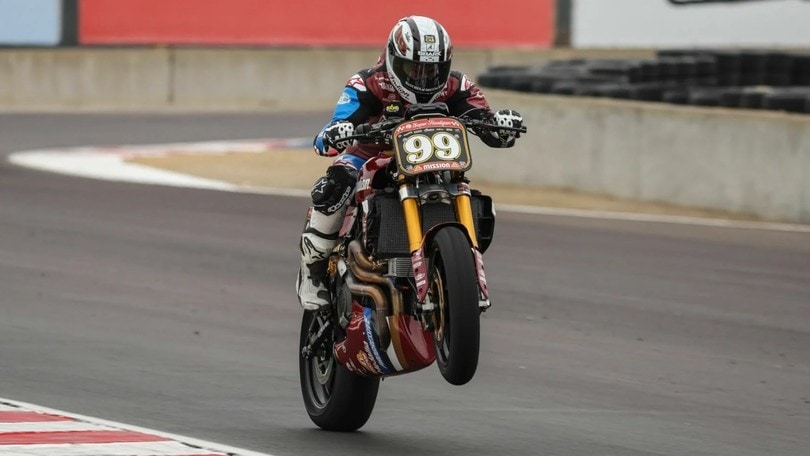 Talento senza età: Jeremy McWilliams vince nel MotoAmerica a Laguna Seca