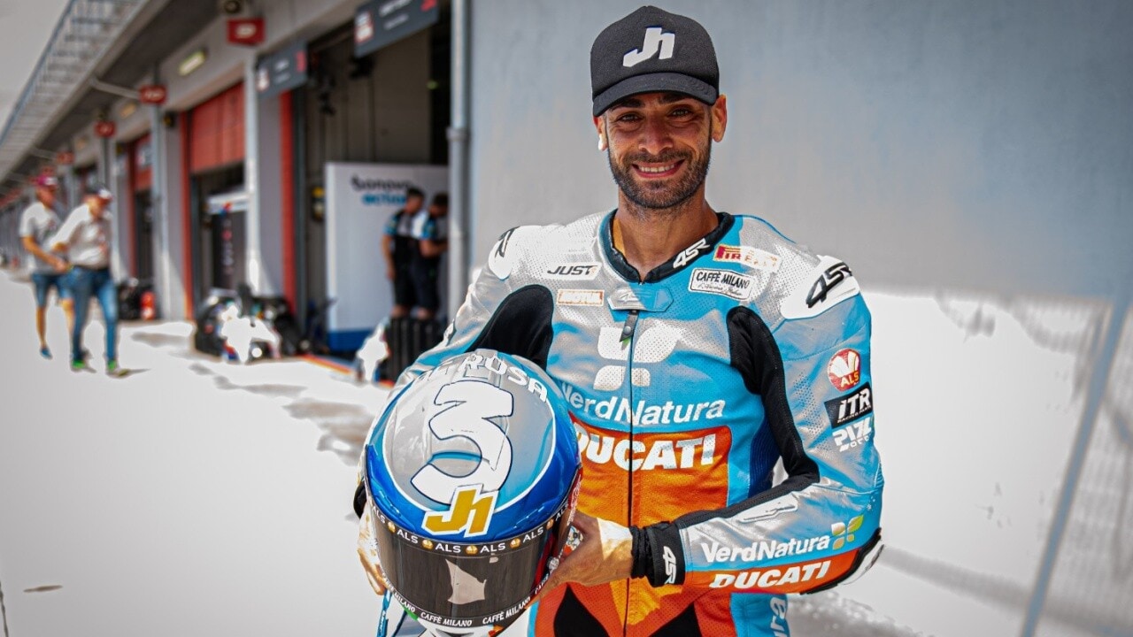 Calcio tra i cordoli di Imola: De Rosa omaggia lo scudetto del Napoli