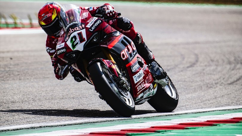 SBK Imola: Rinaldi profeta in patria nella FP2, 4° Bassani