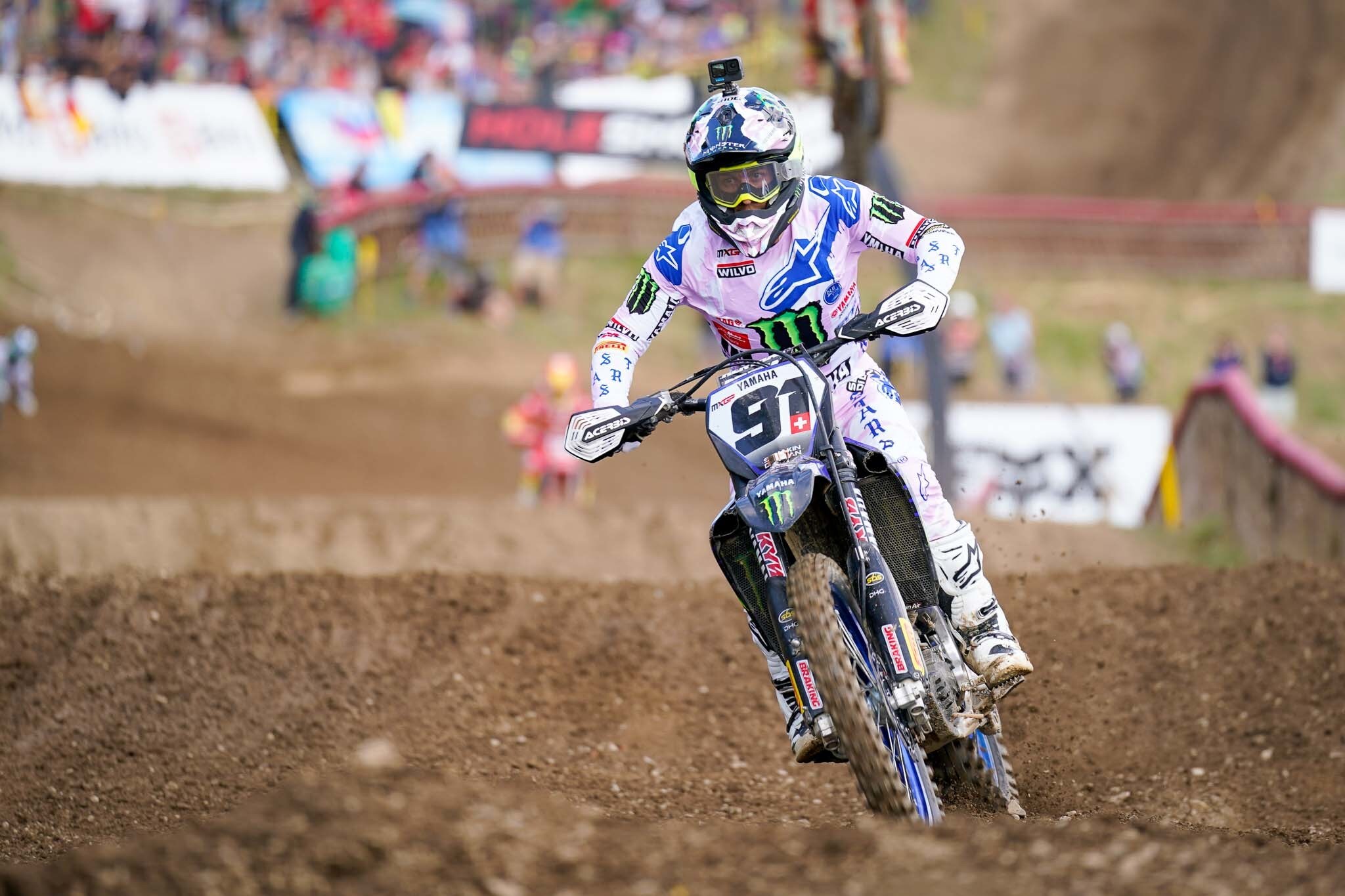 MXGP: si riparte da Loket