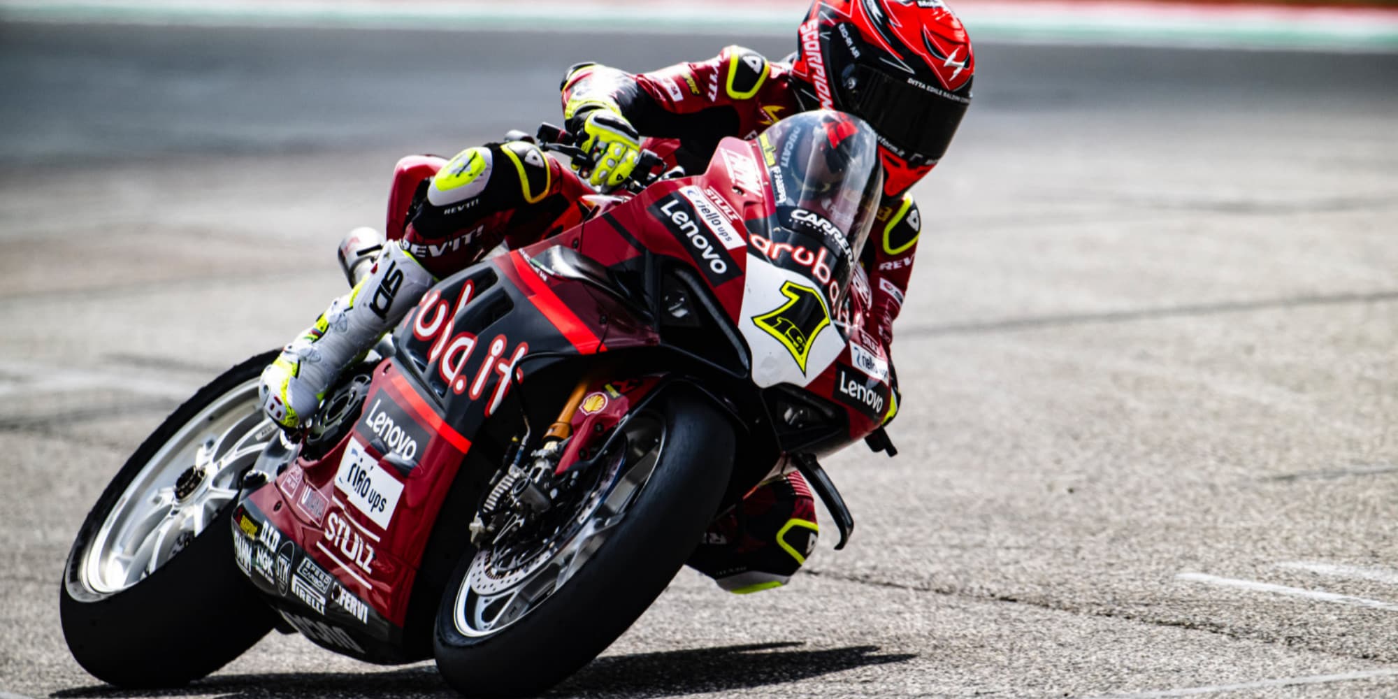 SBK Imola, Bautista: “Bulega non mi ha lasciato la moto, oggi non avevo feeling”
