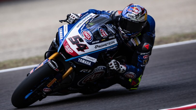 SBK Imola: capolavoro Razgatlioglu nella Superpole Race, terzo Locatelli