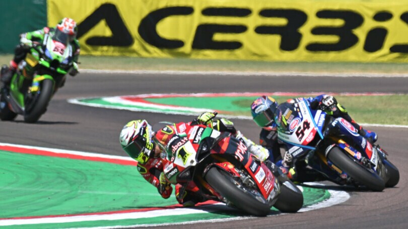 SBK Imola, Bautista: “Mettiamo anche un limite all’altezza”