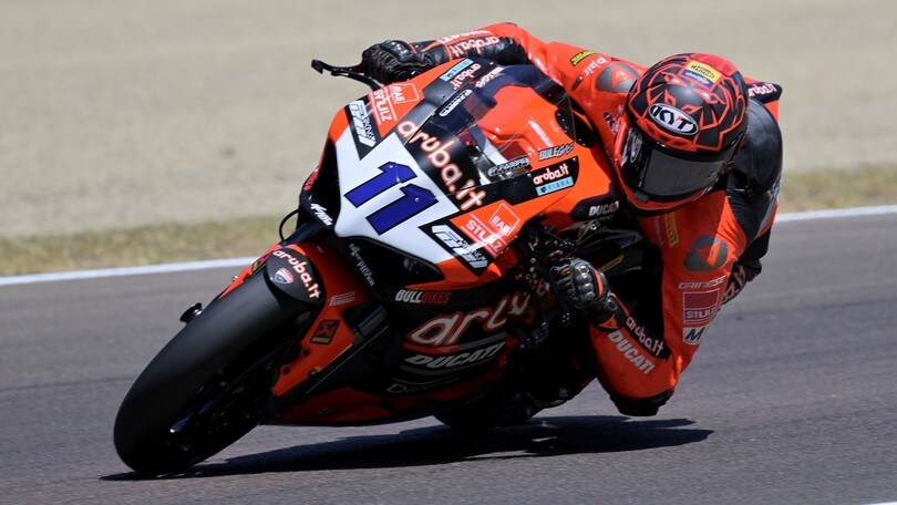 SSP: Nicolò Bulega e la Ducati leader del venerdì di Most