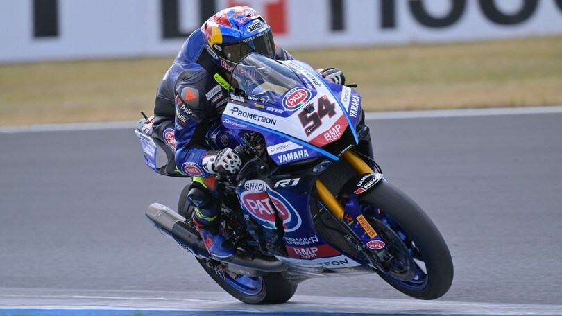 SBK Most: pole e record per un favoloso Razgatlioglu, Bautista 7°