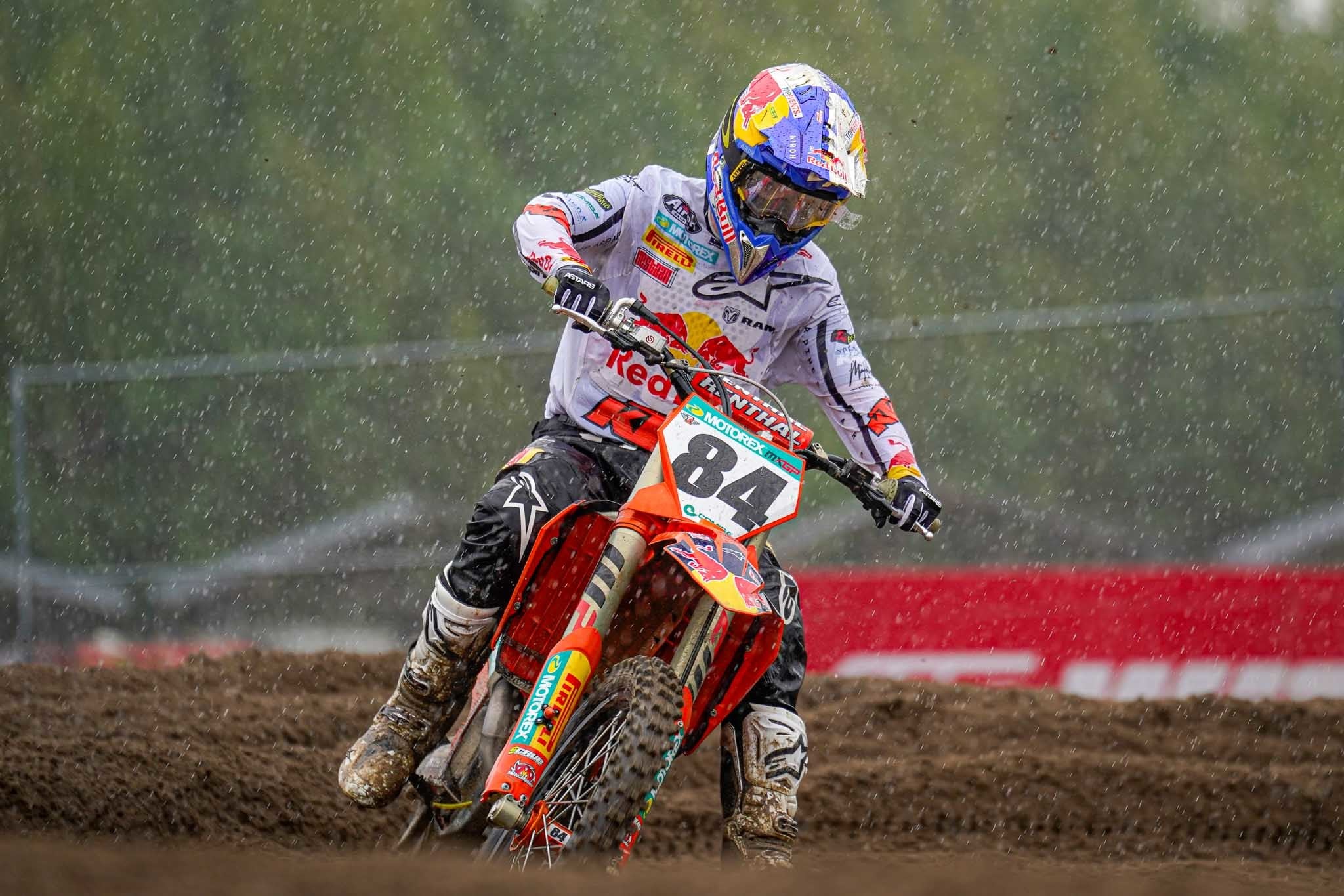 MXGP: il diluvio sulle prove in Finlandia