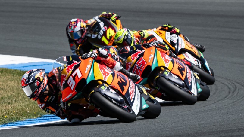 Moto2: il testa a testa tra gli “squali” Arbolino e Acosta riparte da Silverstone