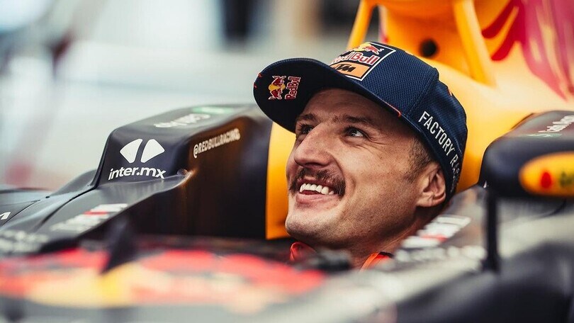 Jack Miller prova la Red Bull di Max Verstappen