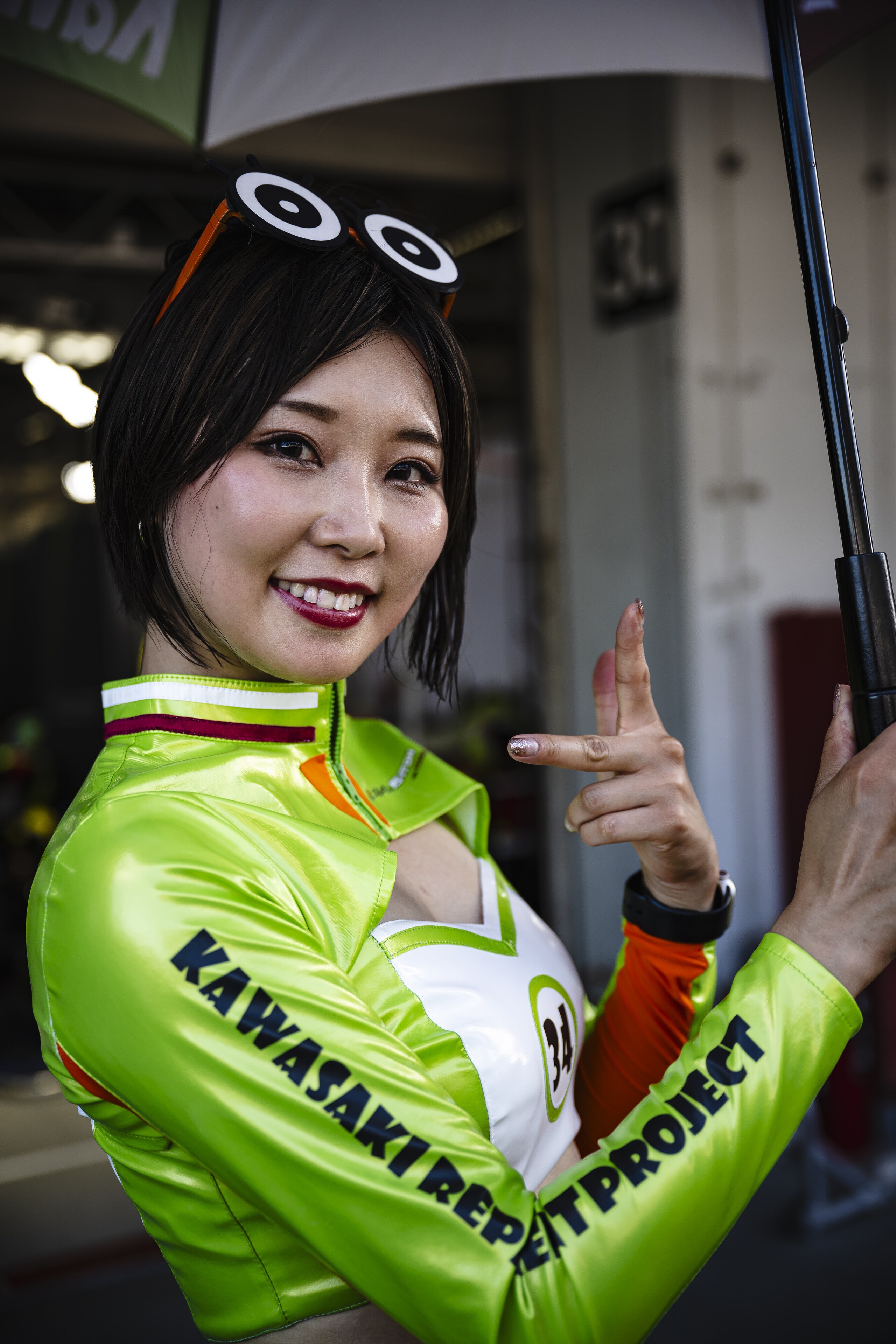 Ombrelline e... cosplayer: le ragazze della 8 Ore di Suzuka 2023
