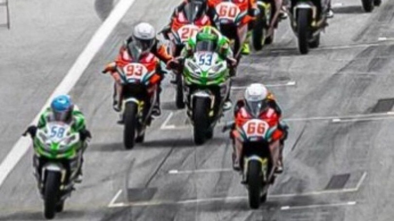 IDM, caos in SSP300: contatto in rettilineo, RT si ritira dal campionato