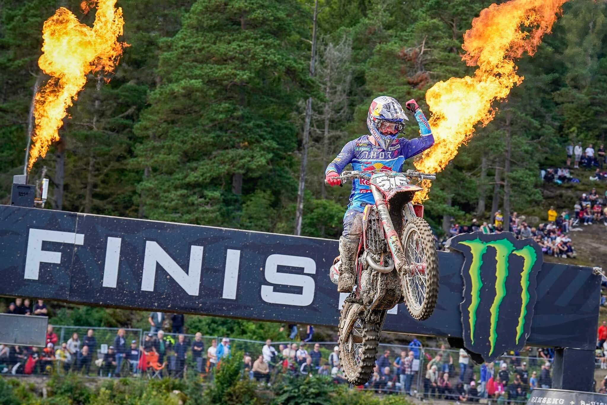 MX2: Lagenfelder brilla in gara uno