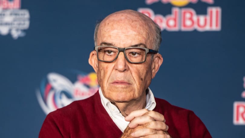 MotoGP, Carmelo Ezpeleta categorico: "KTM non avrà cinque moto"