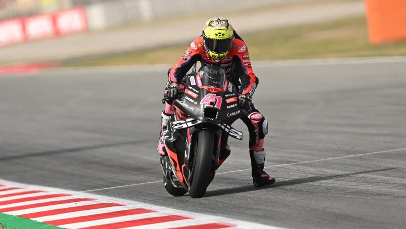 MotoGP Barcellona, Practice: Aprilia detta legge grazie ad Espargarò e Vinales